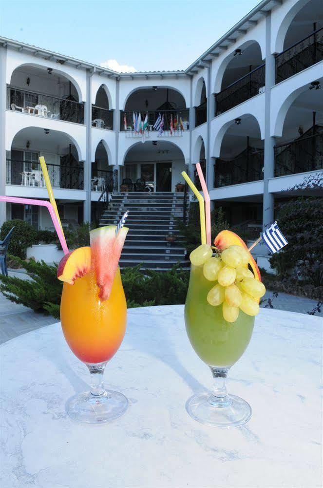 Pegasus Hotel Hanioti Eksteriør billede