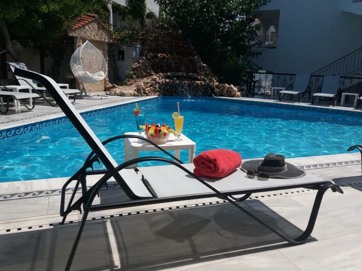 Pegasus Hotel Hanioti Eksteriør billede